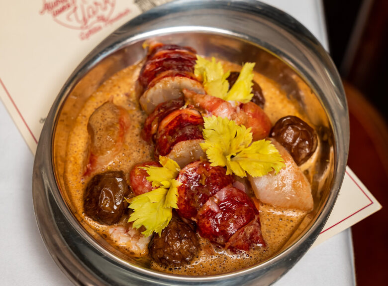 Homard bleu à l'américaine - restaurant Allard